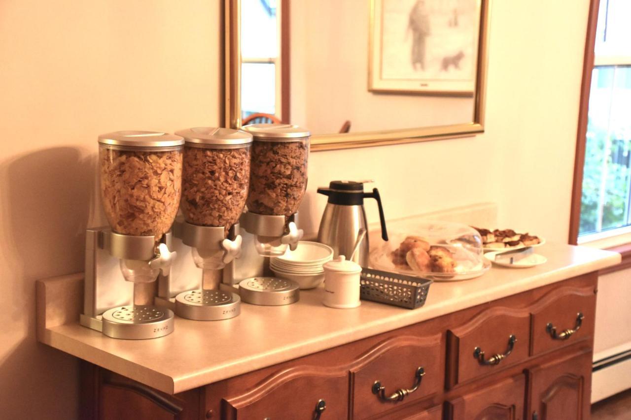 The Harbour House Bed & Breakfast Charlottetown Ngoại thất bức ảnh