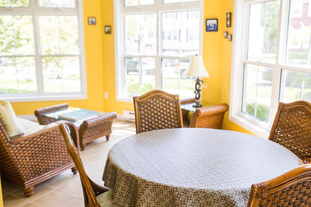 The Harbour House Bed & Breakfast Charlottetown Ngoại thất bức ảnh