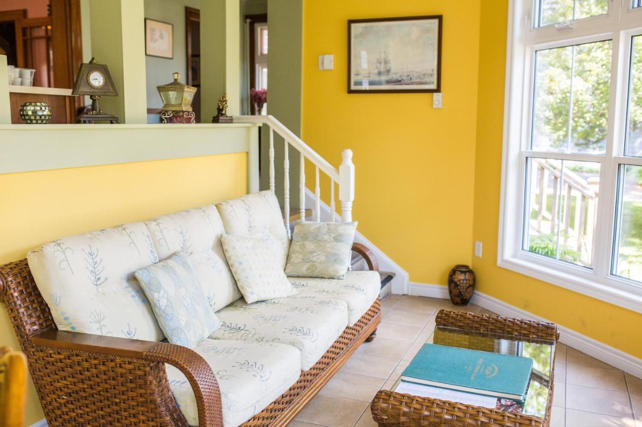The Harbour House Bed & Breakfast Charlottetown Ngoại thất bức ảnh